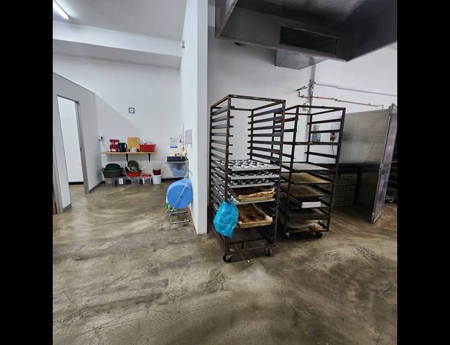 139M² RETAIL TO LET IN MORNINGSIDE
